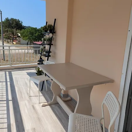 Eva Apartamento Néa Péramos